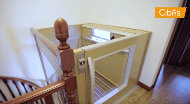 Cửa thang máy đảm bảo sự chắc chắn và thẩm mỹ