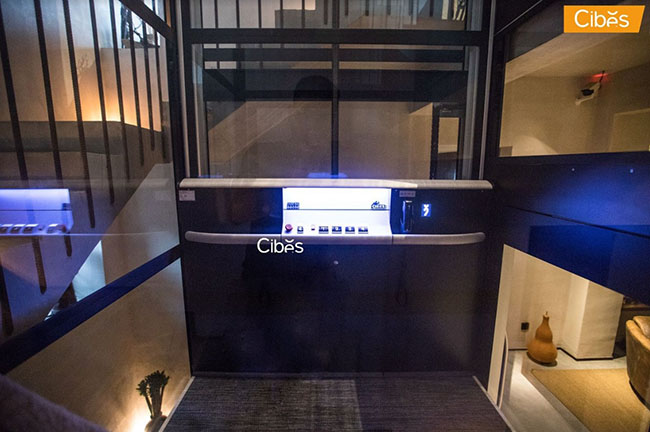 Thang máy gia đình Cibes được trang bị hệ thống đèn LED giúp việc di chuyển trở nên thuận tiện