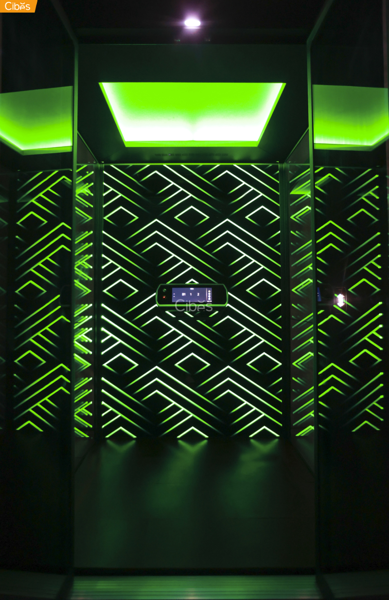 Cận cảnh bên trong nội thất của thang máy Cibes Voyager V90 Galaxy họa tiết Neon Jazz
