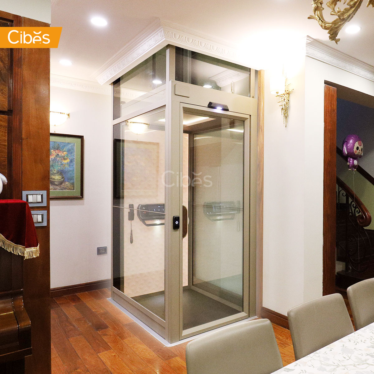 Thang máy gia đình lắp trong góc nhà ống bằng phương án cắt sàn trần