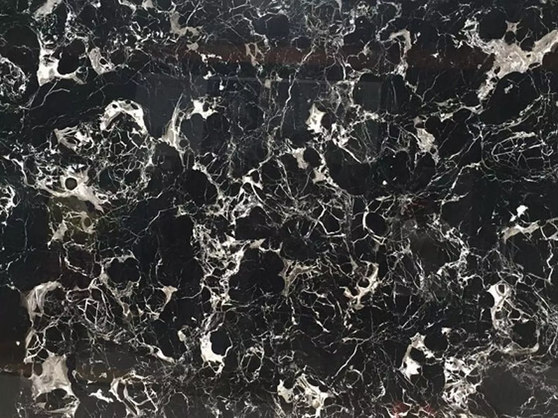 Đá marble tone đen thường gặp nhất, cho cảm giác bí ẩn và sang trọng