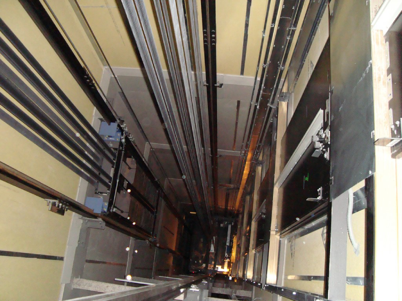 Lắp đặt hố thang máy cần chú ý nhiều đến đặc điểm căn nhà  