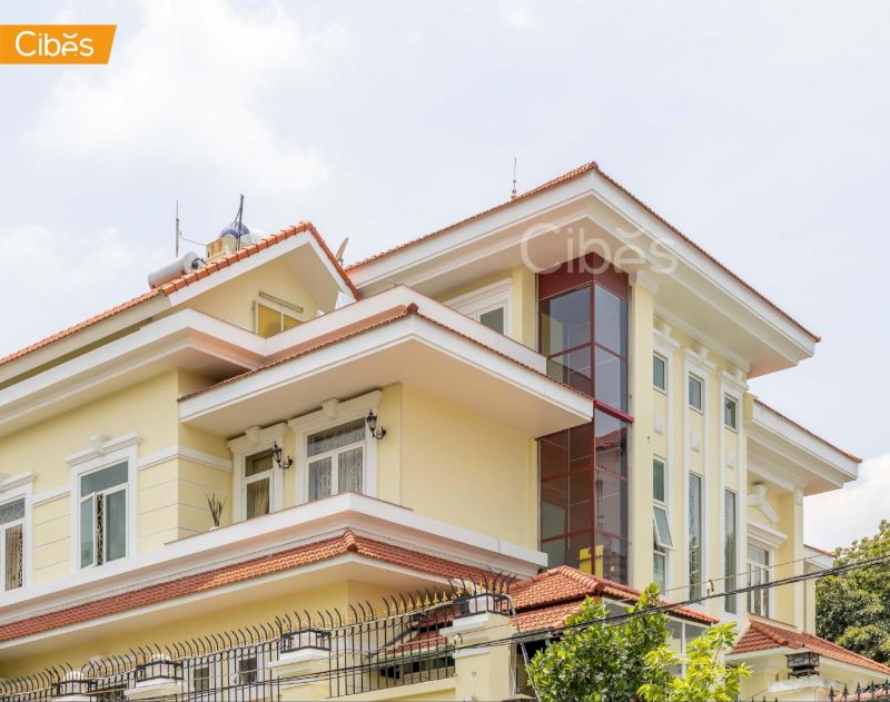 Thang máy nhập khẩu Cibes Air lắp đặt ngoài trời tại TP. HCM