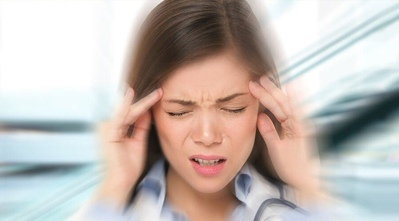 Say thang máy: Dấu hiệu, nguyên nhân và cách khắc phục